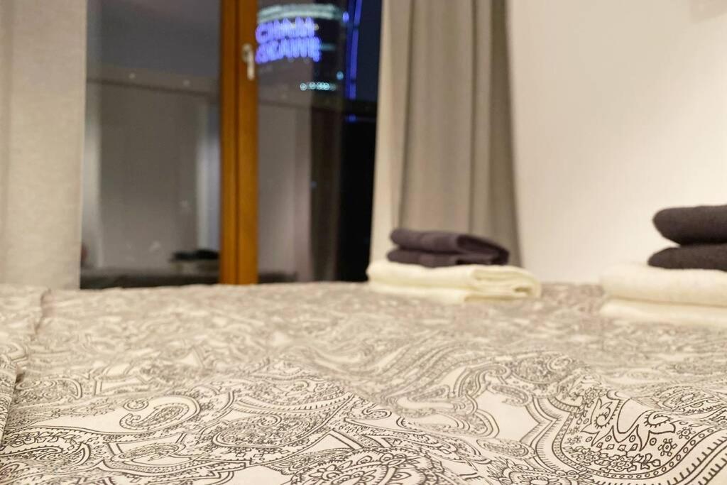 Exclusive 2Br! Apartment Near City Center +Netflix Varşova Dış mekan fotoğraf