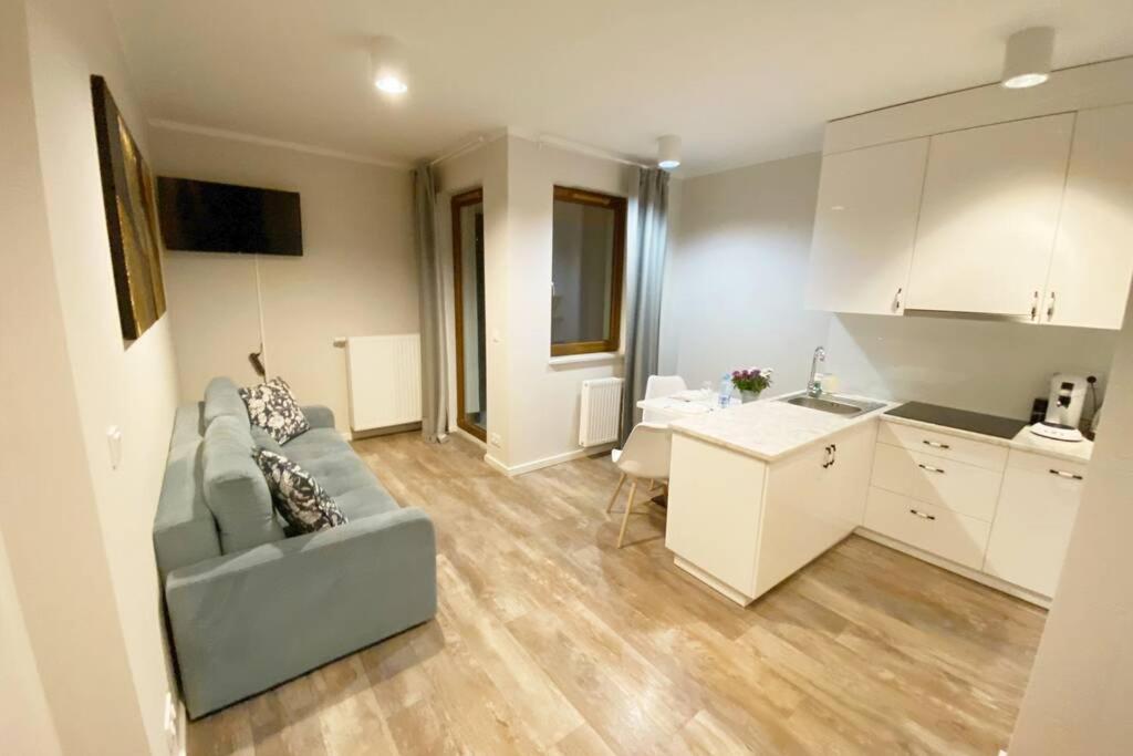 Exclusive 2Br! Apartment Near City Center +Netflix Varşova Dış mekan fotoğraf